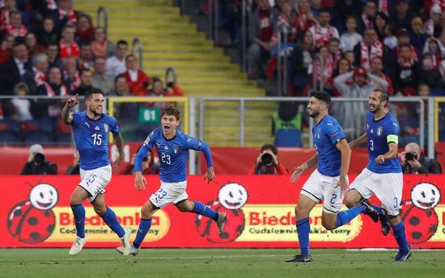 Italy-01.jpg